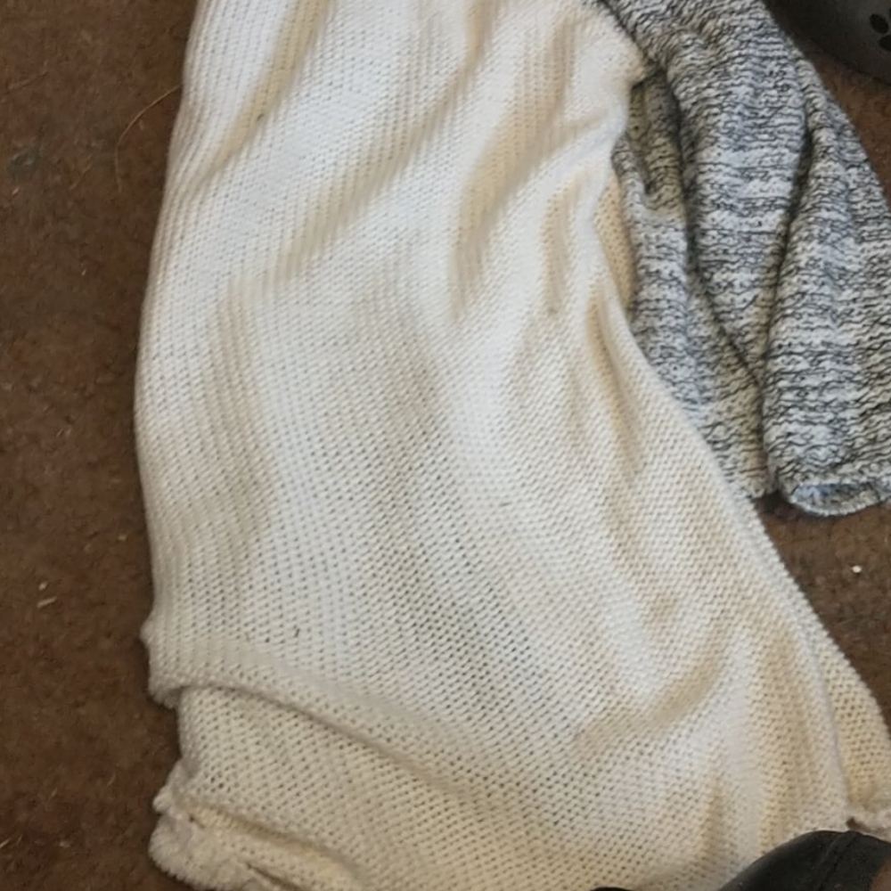 Sweater - Picture 2 of 2